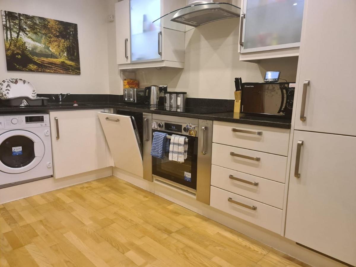 Red Naxela Canary Wharf Apartments Londres Extérieur photo